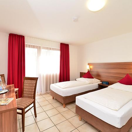 Hotel Am Buchwald Esslingen am Neckar Eksteriør bilde