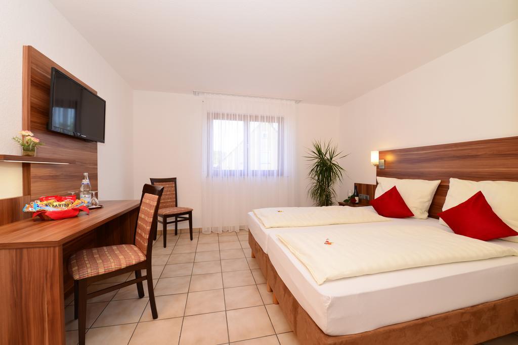 Hotel Am Buchwald Esslingen am Neckar Rom bilde