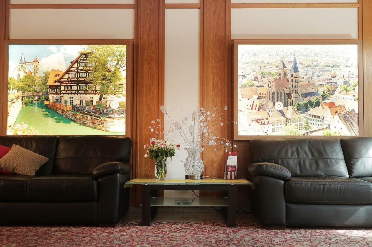 Hotel Am Buchwald Esslingen am Neckar Eksteriør bilde